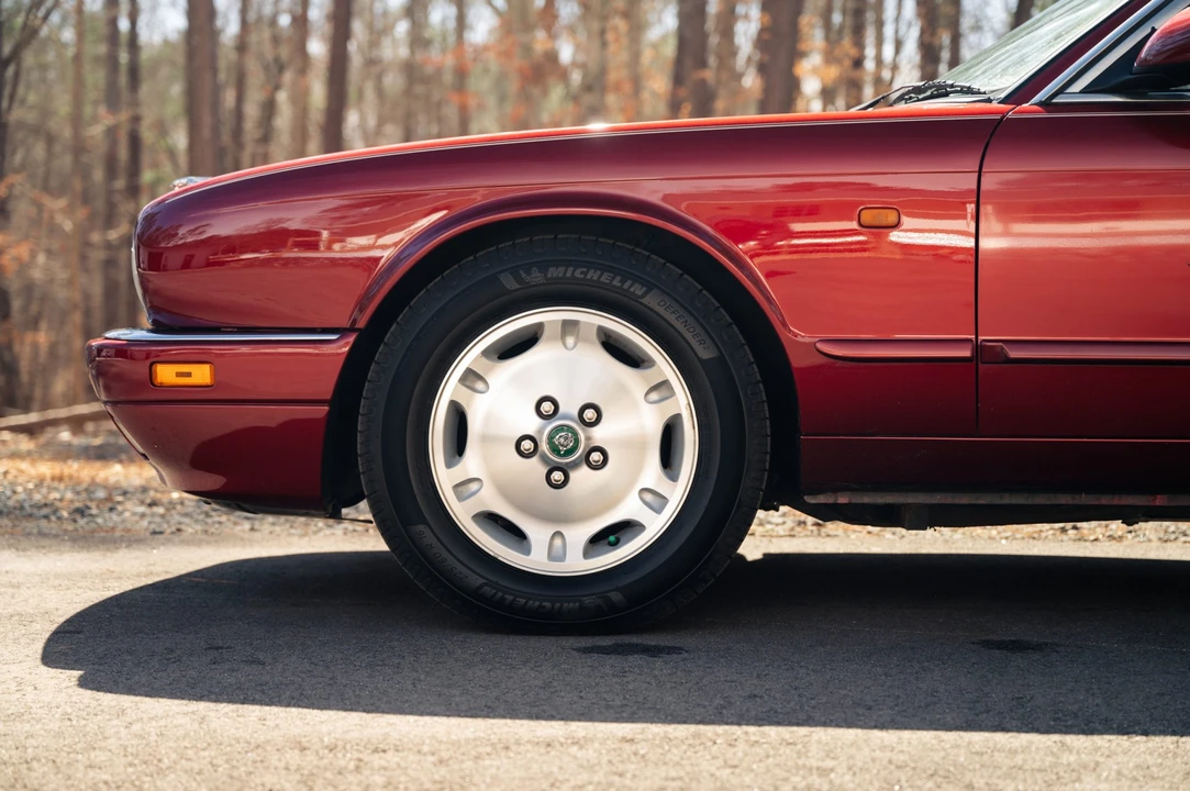 1995 Jaguar X300 XJ - Image 28 of 31