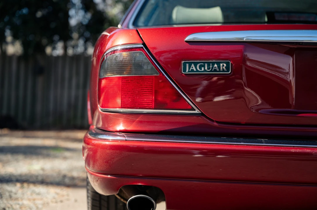 1995 Jaguar X300 XJ - Image 17 of 31
