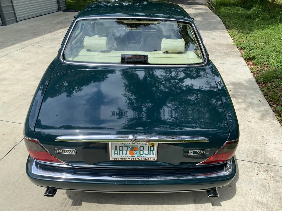 1995 Jaguar X300 XJ - Image 19 of 31