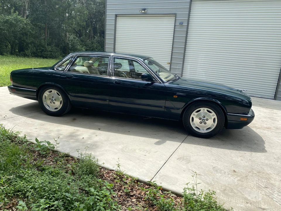 1995 Jaguar X300 XJ - Image 21 of 31