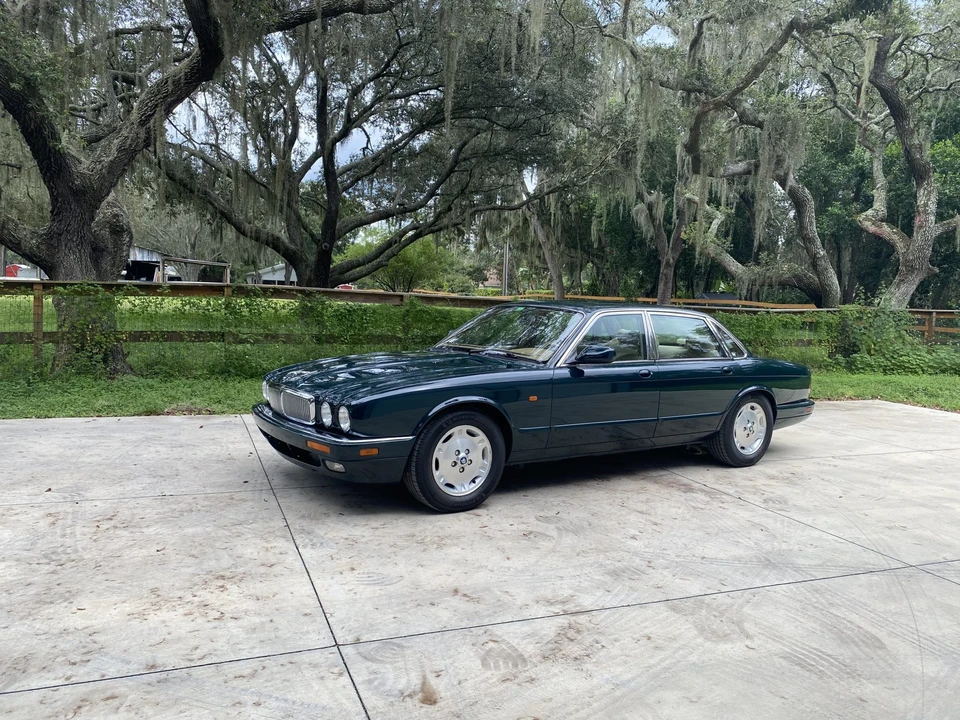 1995 Jaguar X300 XJ - Image 7 of 31