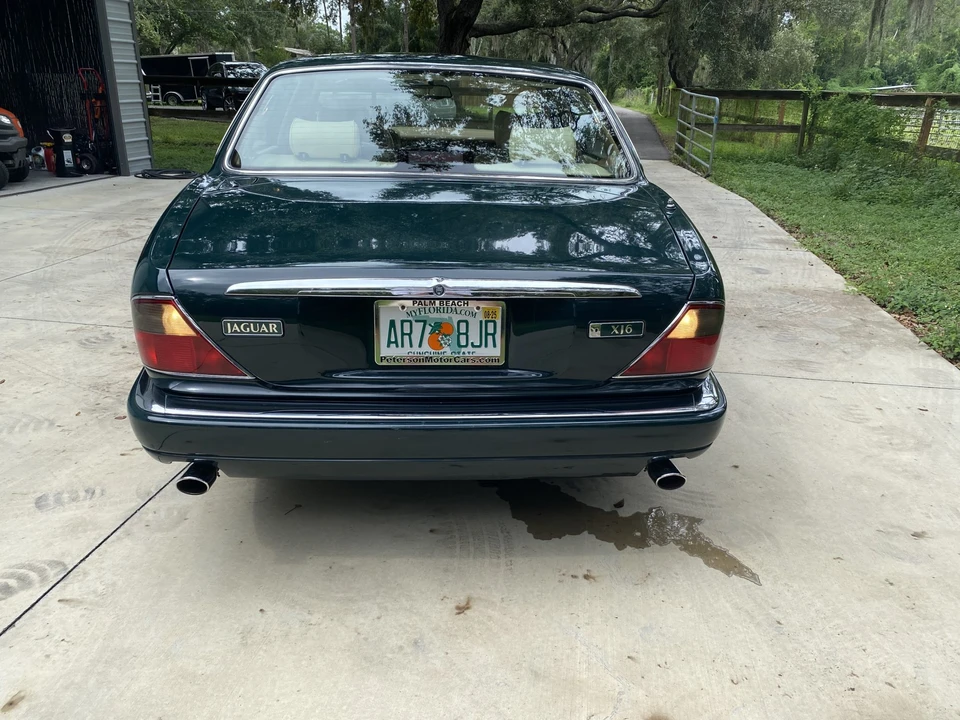 1995 Jaguar X300 XJ - Image 13 of 31