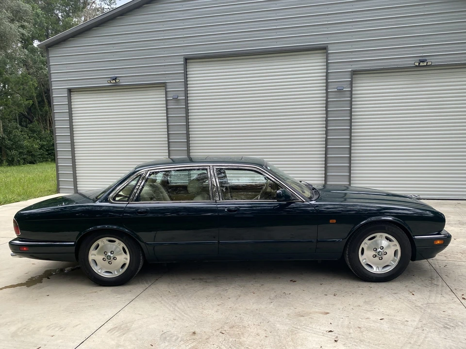 1995 Jaguar X300 XJ - Image 20 of 31