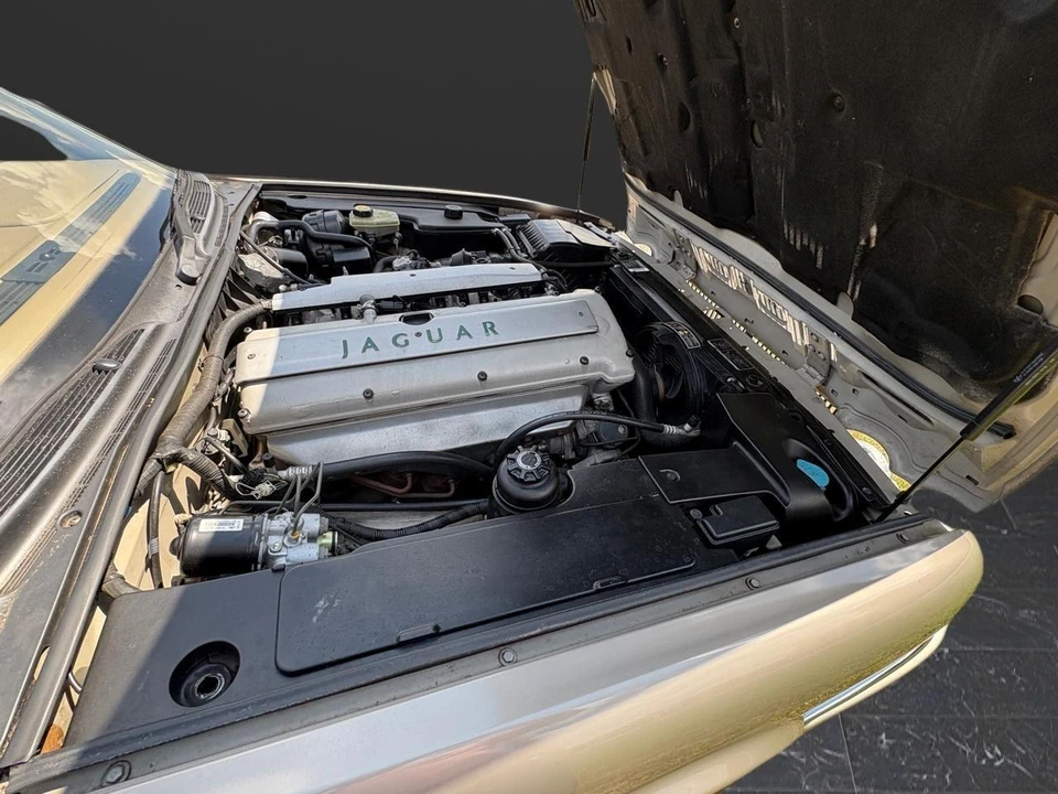1995 Jaguar X300 XJ - Image 21 of 30