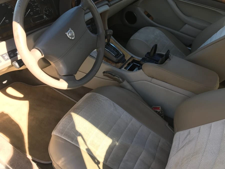 1995 Jaguar X300 XJ - Image 4 of 7