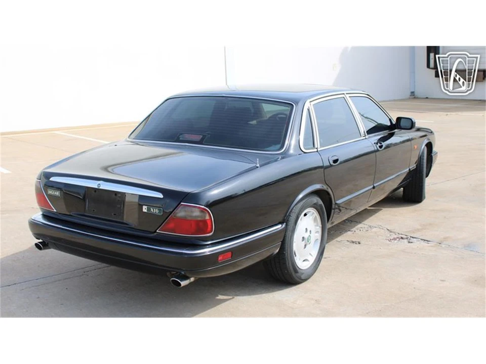 1995 Jaguar X300 XJ - Image 28 of 31