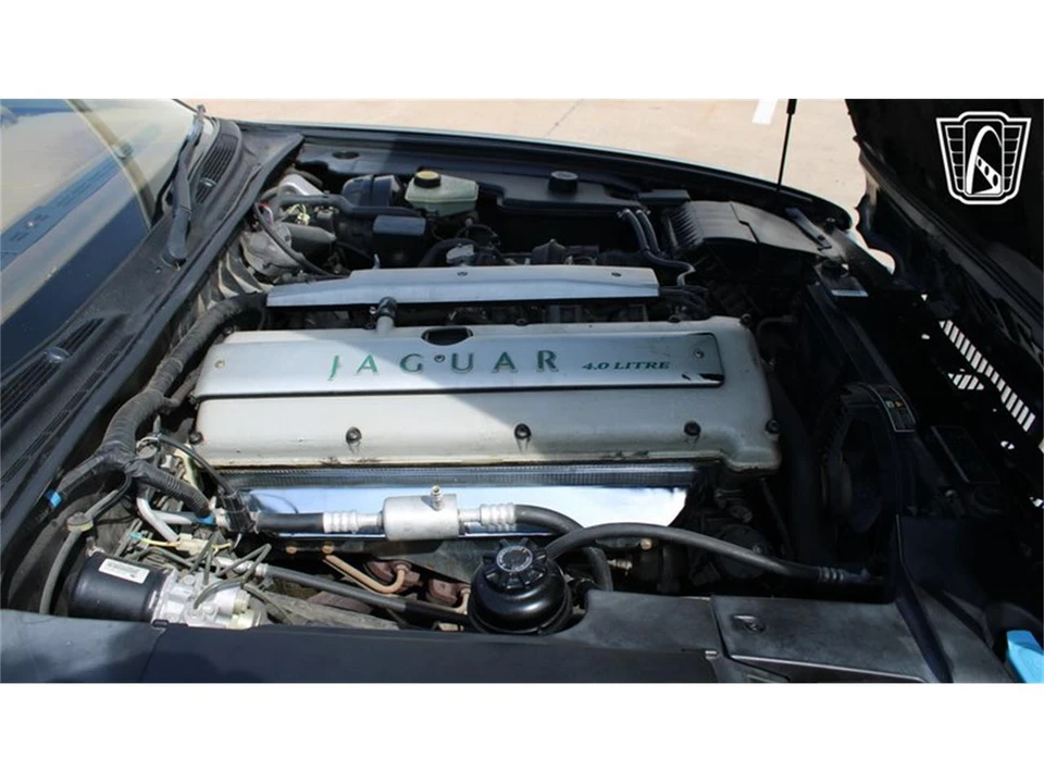 1995 Jaguar X300 XJ - Image 16 of 31