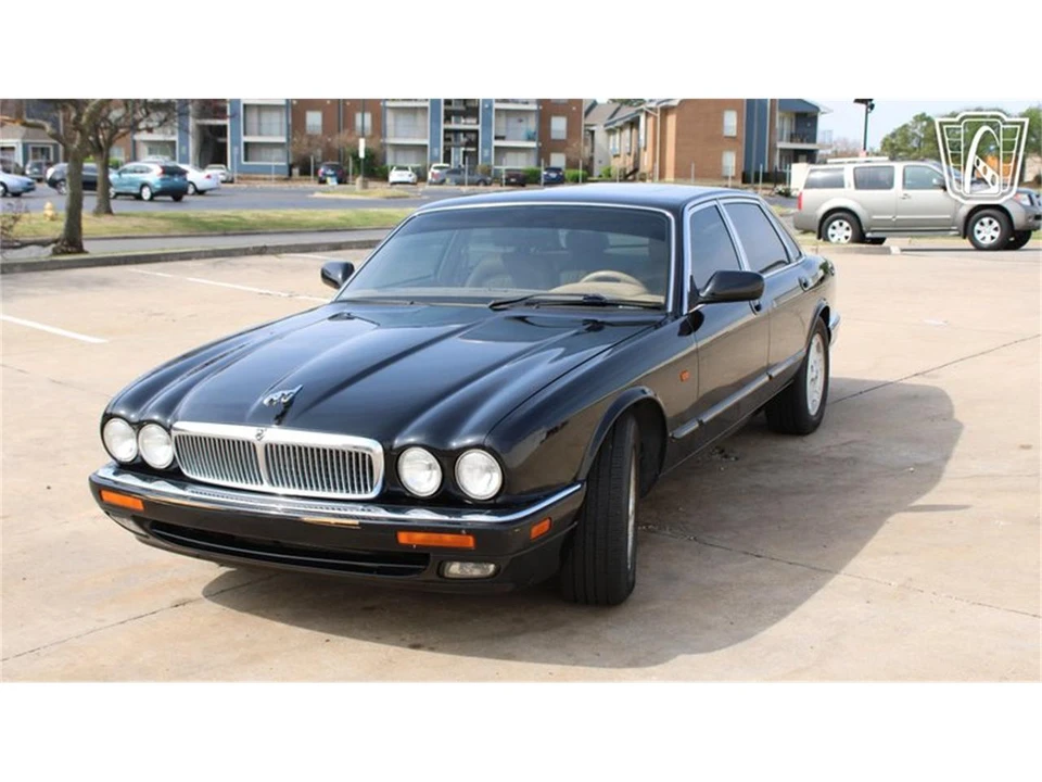 1995 Jaguar X300 XJ - Image 22 of 31
