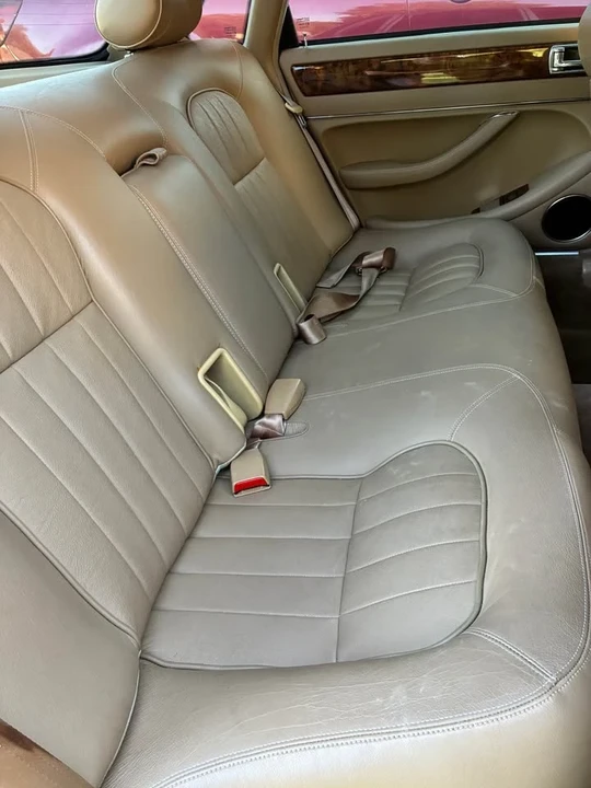 1995 Jaguar X300 XJ - Image 8 of 11