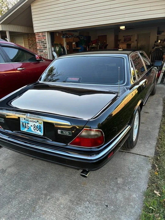 1995 Jaguar X300 XJ - Image 3 of 11
