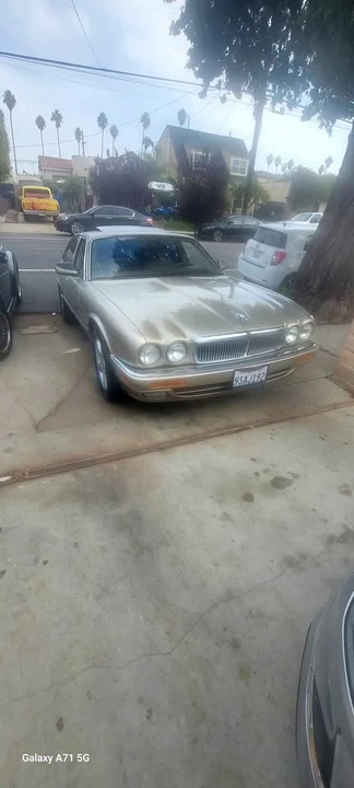 1995 Jaguar X300 XJ - Image 10 of 12