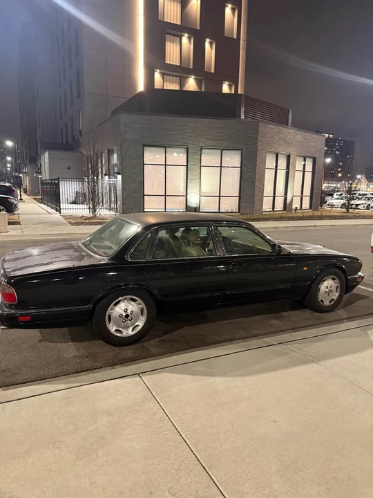 1995 Jaguar X300 XJ - Image 3 of 9