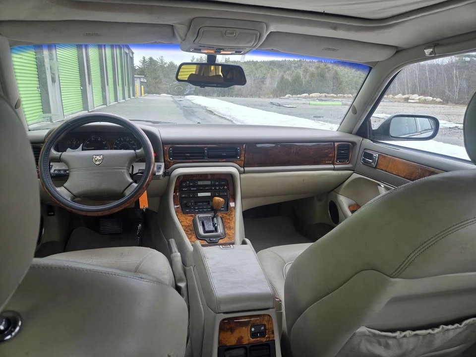 1995 Jaguar X300 XJ - Image 14 of 20