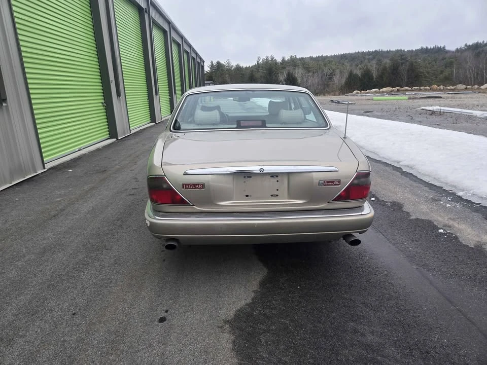 1995 Jaguar X300 XJ - Image 6 of 20
