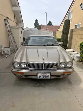 1995 Jaguar XJ6 Sedan 4D