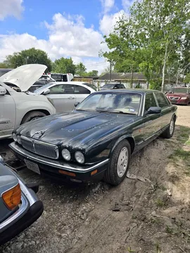 1995 Jaguar XJ6 Sedan