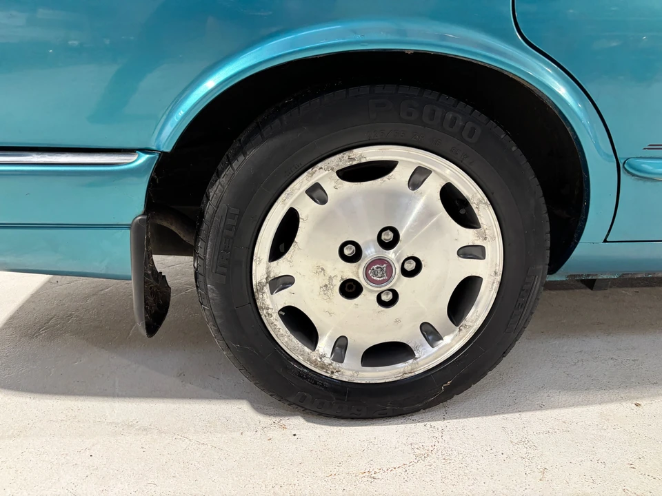 1995 Jaguar X300 XJ - Image 17 of 31