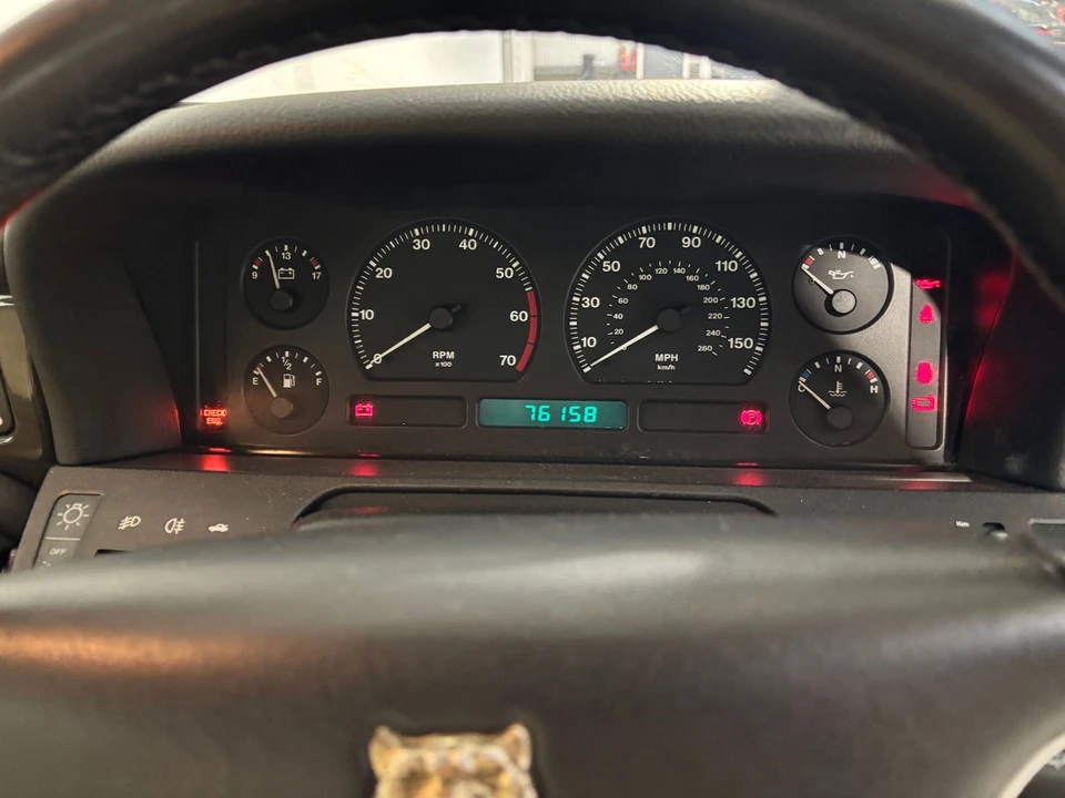 1995 Jaguar X300 XJ - Image 26 of 31