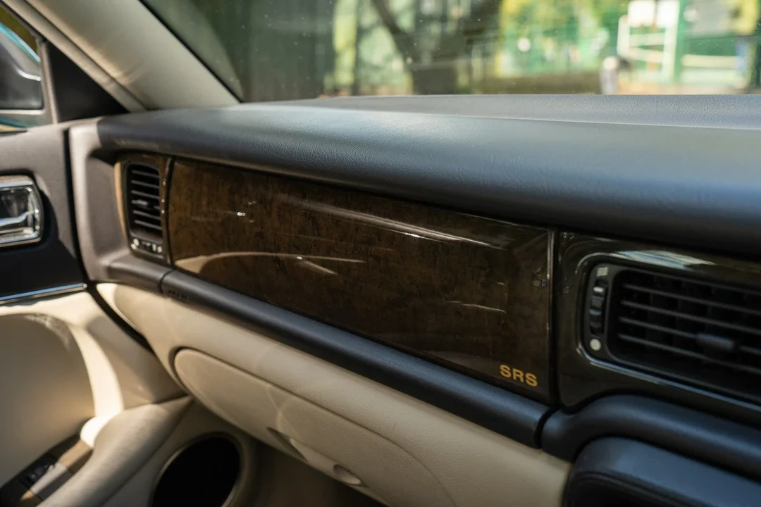 1995 Jaguar X300 XJ - Image 29 of 30