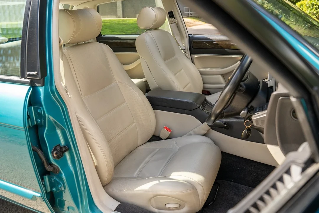 1995 Jaguar X300 XJ - Image 24 of 30
