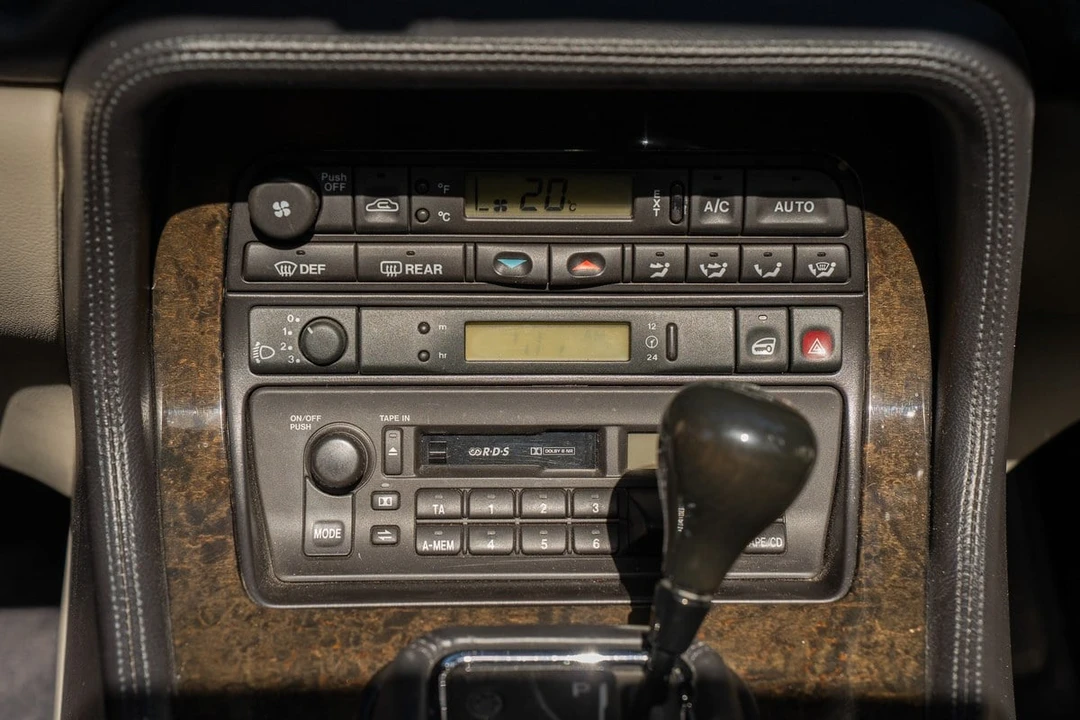 1995 Jaguar X300 XJ - Image 26 of 31