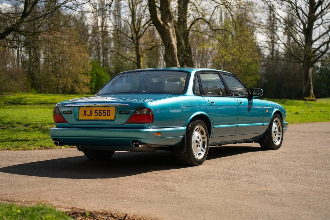 1995 Jaguar X300 XJ - Image 5 of 31