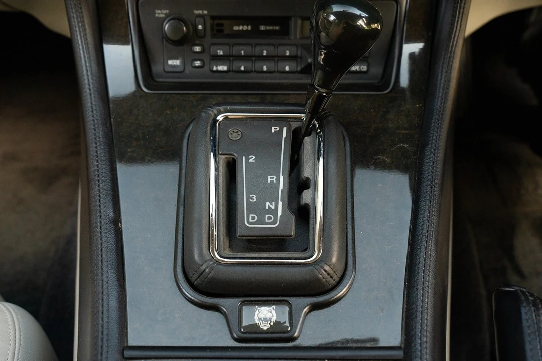 1995 Jaguar X300 XJ - Image 30 of 31