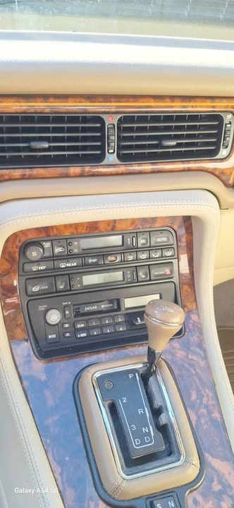 1995 Jaguar XJ - Image 7 of 14