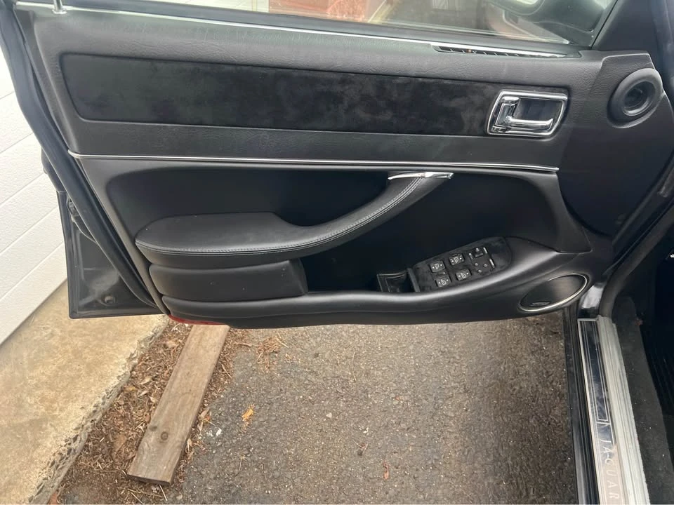 1995 Jaguar X306 XJR - Image 6 of 10
