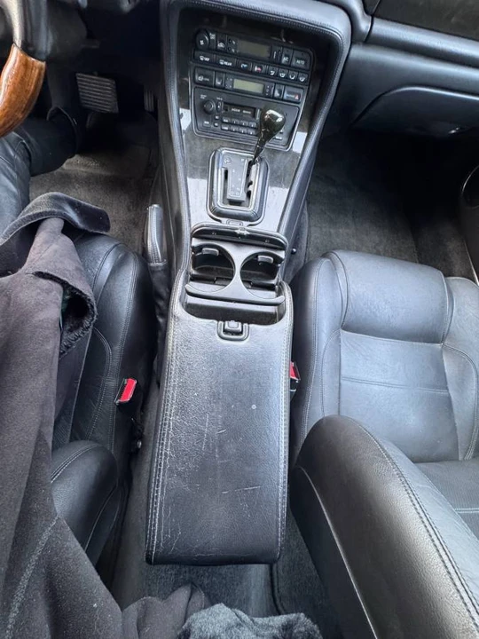 1995 Jaguar X306 XJR - Image 4 of 22