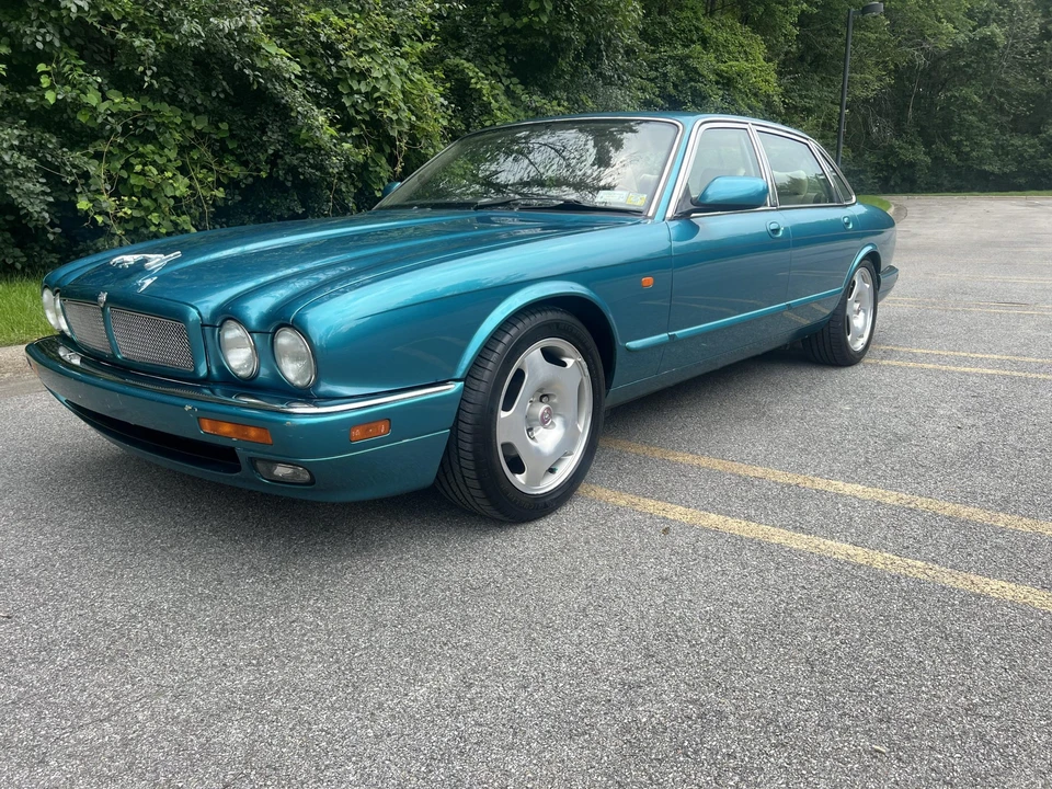 1995 Jaguar X306 XJR - Image 4 of 31