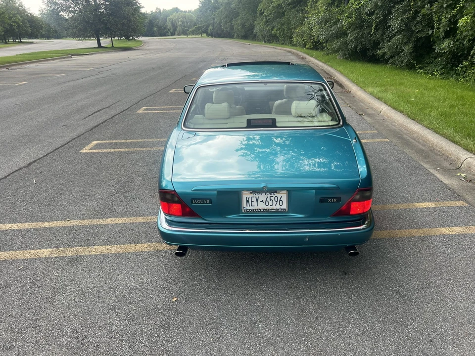 1995 Jaguar X306 XJR - Image 15 of 31