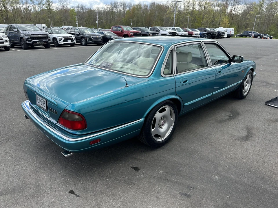 1995 Jaguar X306 XJR - Image 12 of 31