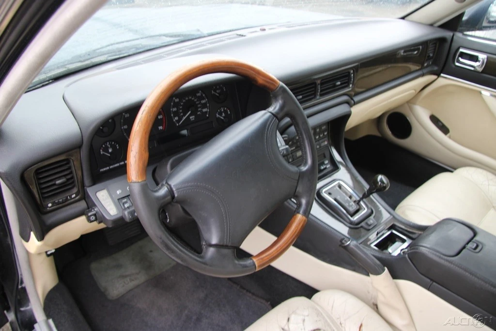 1995 Jaguar X306 XJR - Image 14 of 21