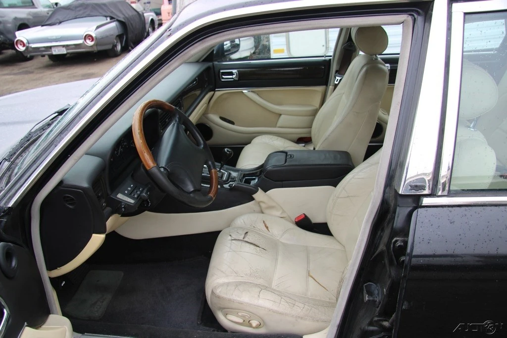 1995 Jaguar X306 XJR - Image 13 of 21