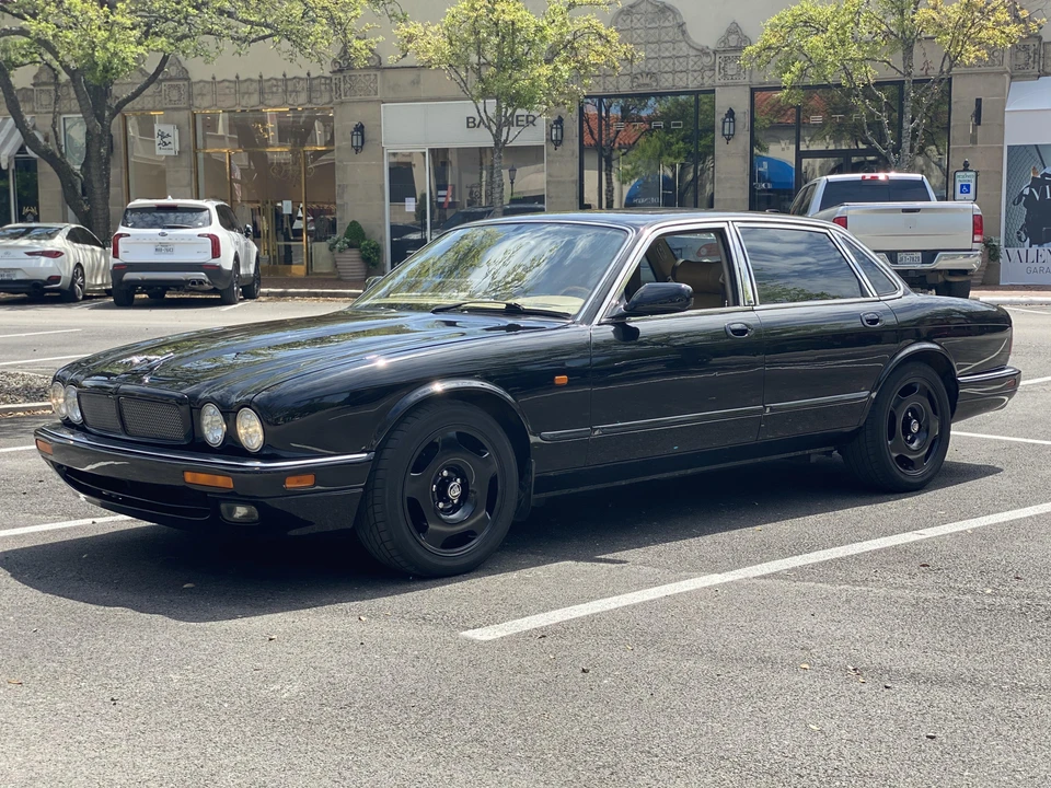 1995 Jaguar X306 XJR - Image 3 of 31
