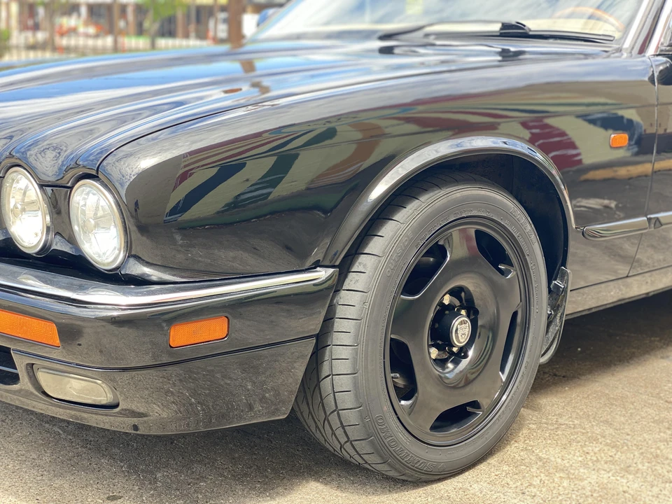 1995 Jaguar X306 XJR - Image 17 of 31