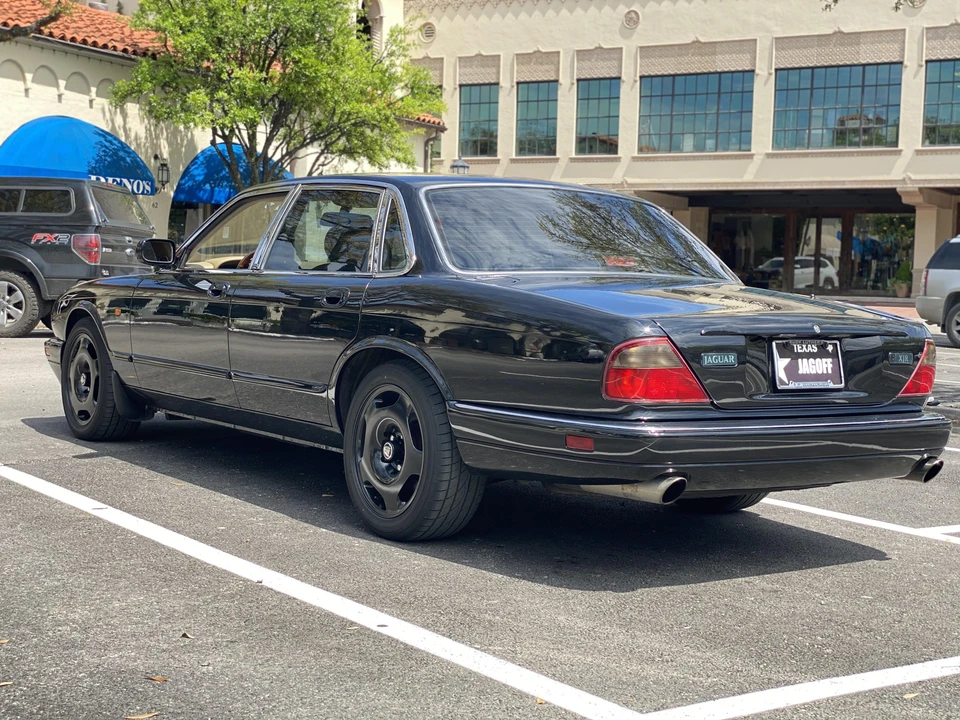 1995 Jaguar X306 XJR - Image 4 of 31
