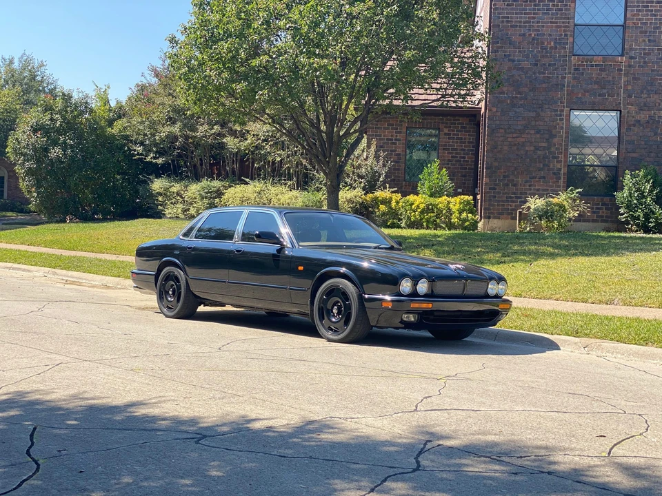 1995 Jaguar X306 XJR - Image 13 of 31