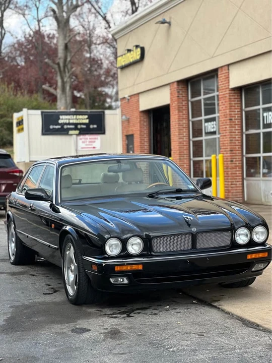 1995 Jaguar X306 XJR - Image 2 of 11