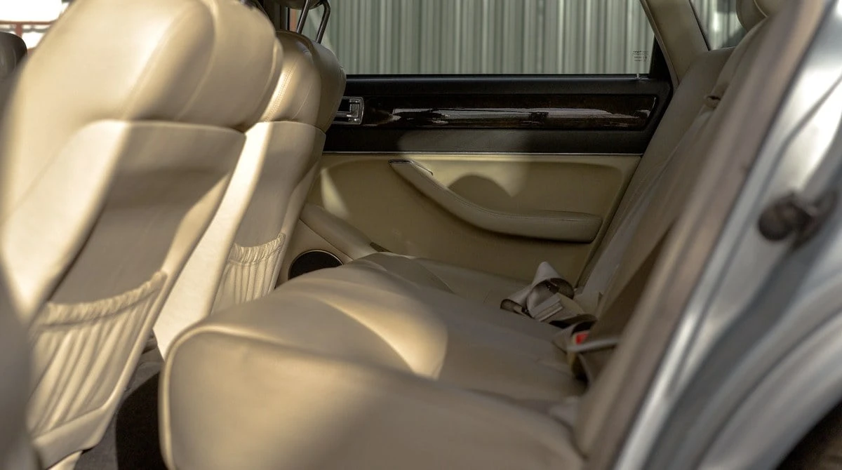 1994 Jaguar X306 XJR - Image 25 of 30