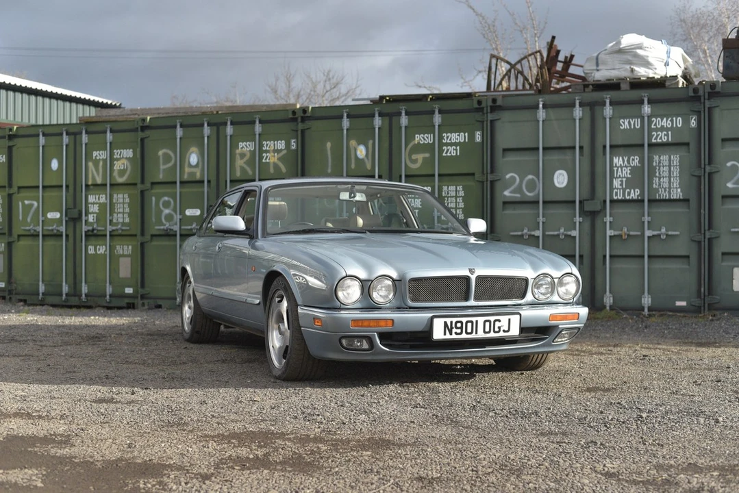 1994 Jaguar X306 XJR - Image 4 of 30