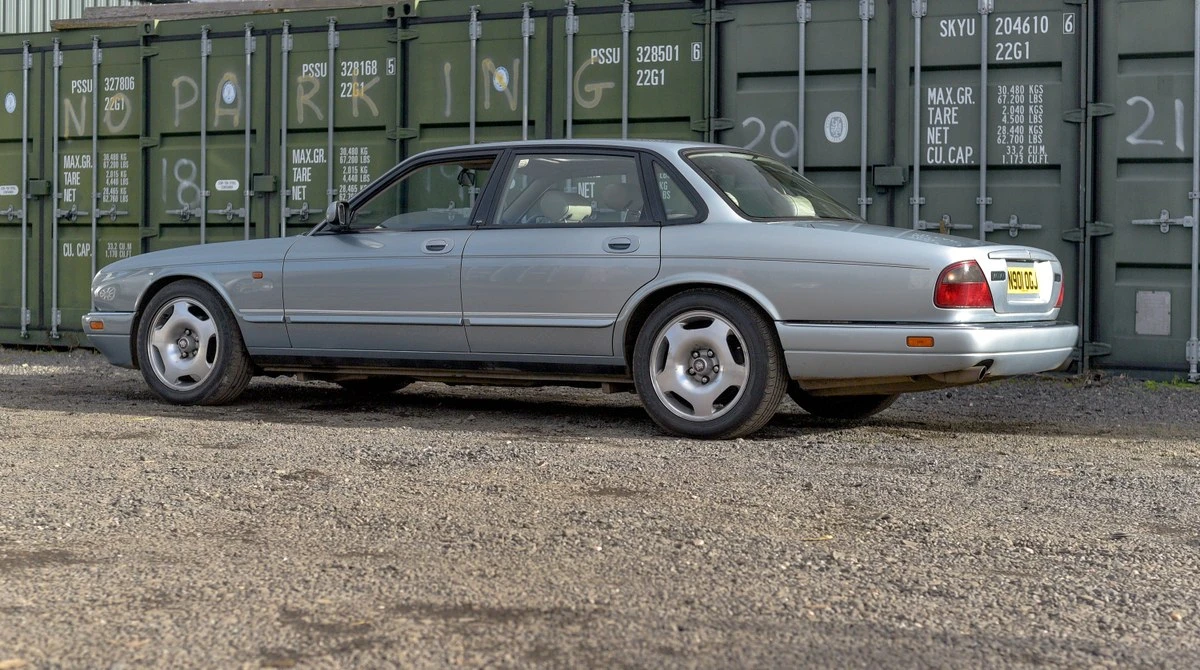 1994 Jaguar X306 XJR - Image 5 of 30
