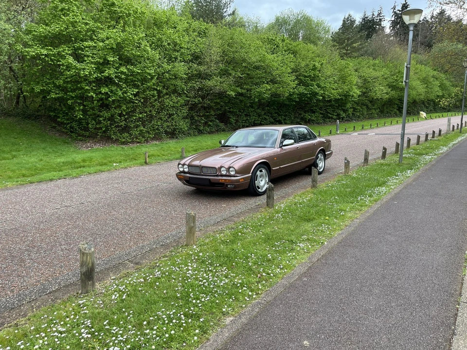 1995 Jaguar X306 XJR - Image 23 of 30