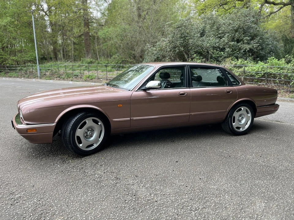 1995 Jaguar X306 XJR - Image 5 of 30