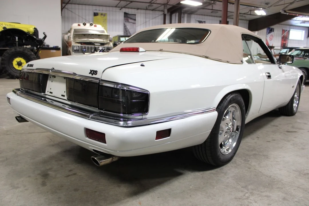 1995 Jaguar XJS - Image 6 of 21