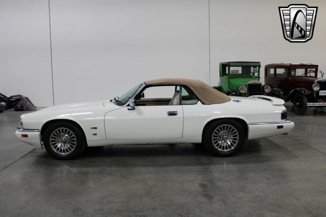 1995 Jaguar XJS - Image 4 of 12