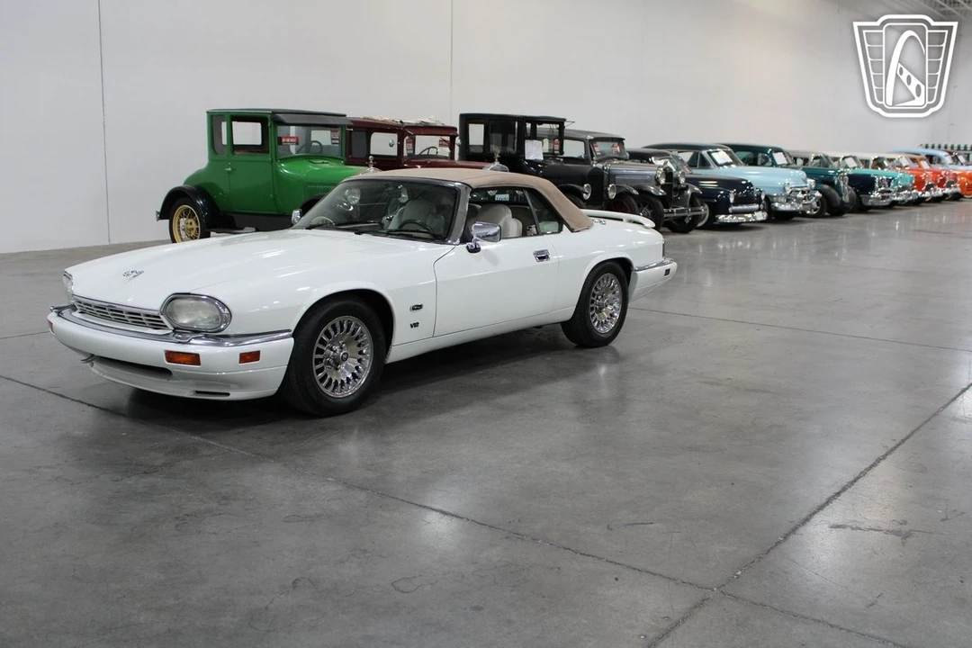 1995 Jaguar XJS - Image 4 of 12
