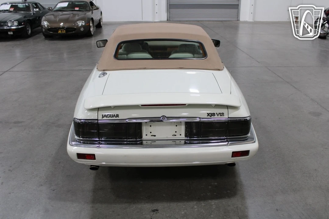 1995 Jaguar XJS - Image 11 of 12