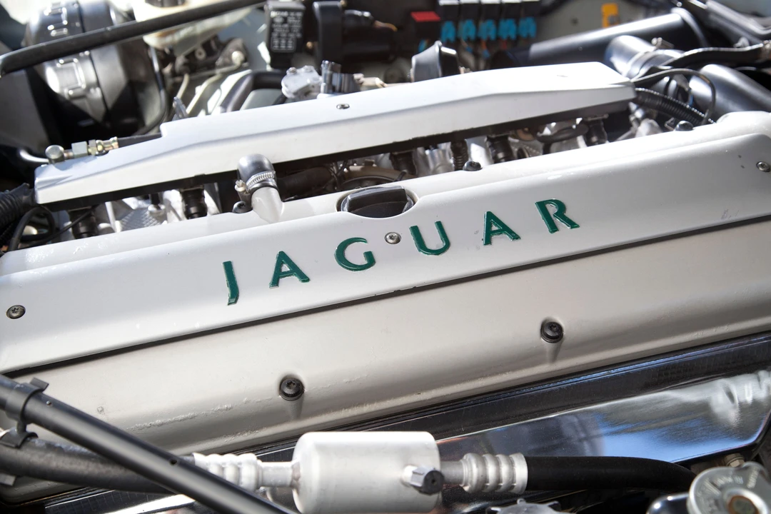 1995 Jaguar XJS Facelift AJ-16 - Image 2 of 5